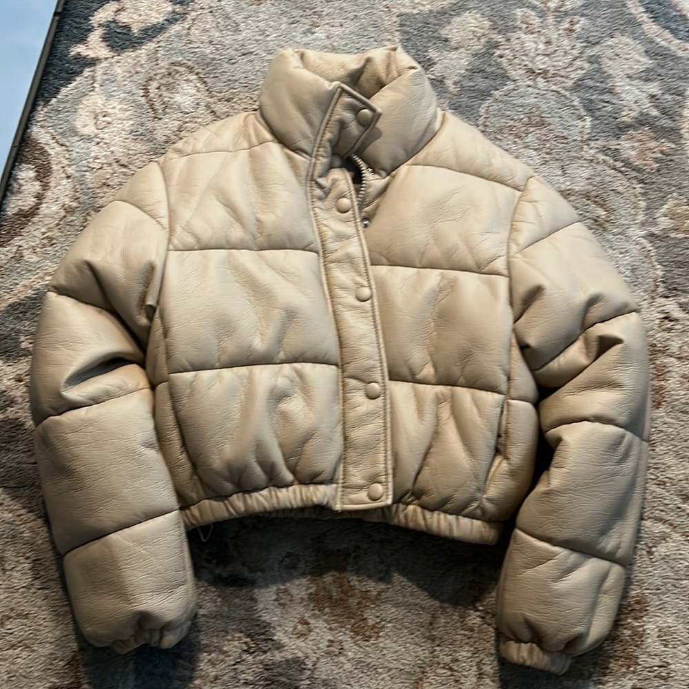 Zara puffer